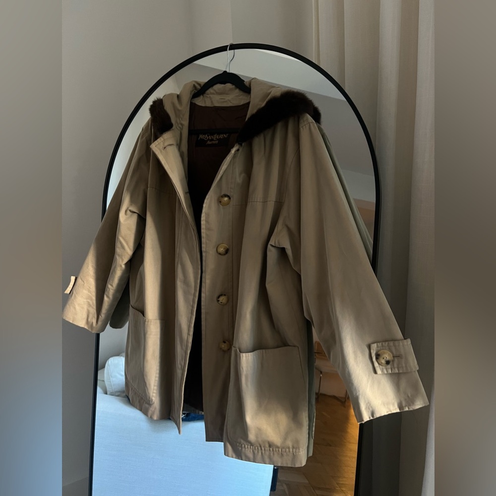 YSL fourrures vintage rain coat